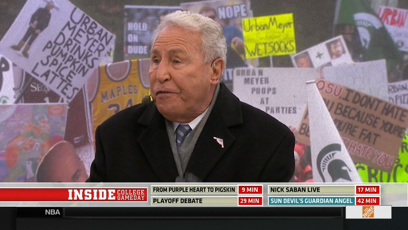 Illustration for article titled "Urban Meyer Is A Juggalo": Your College GameDay Sign Roundup